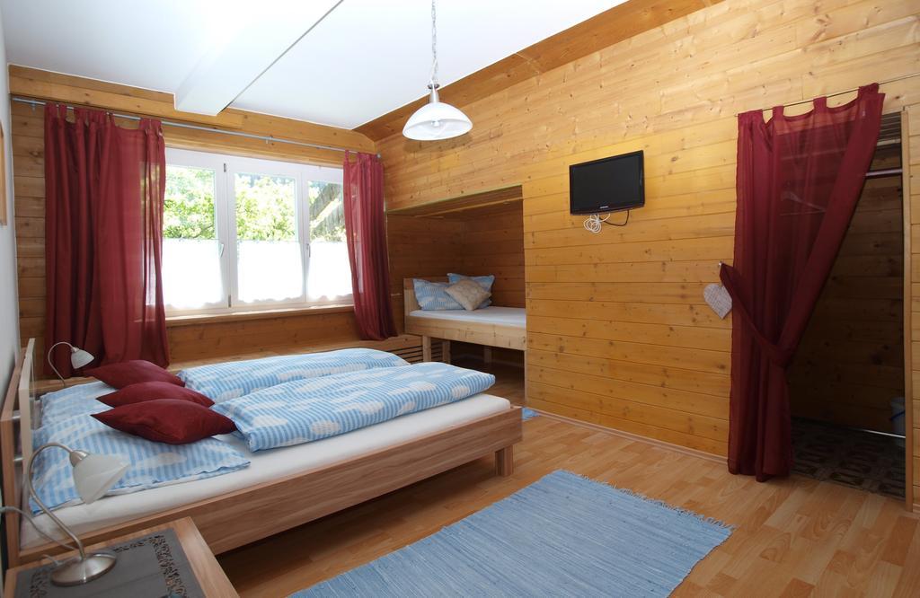 ניוסטיפט אים סטובאיטל Ferienwohnung Mondial מראה חיצוני תמונה