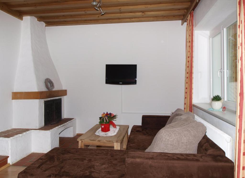 ניוסטיפט אים סטובאיטל Ferienwohnung Mondial מראה חיצוני תמונה