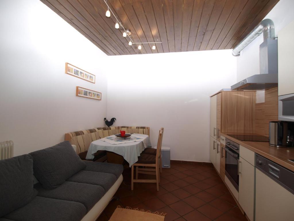 ניוסטיפט אים סטובאיטל Ferienwohnung Mondial מראה חיצוני תמונה